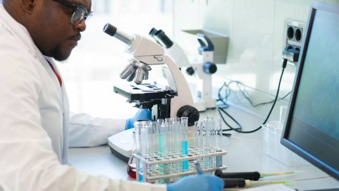 Podem se inscrever empresas que tenham soluções no combate e prevenção ao Covid-19.