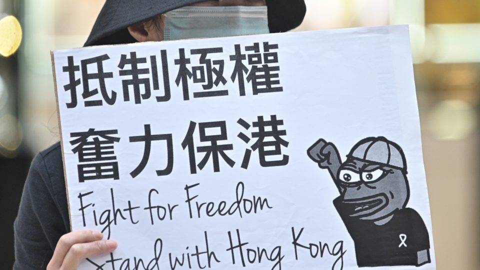 Em Hong Kong, manifestantes desafiam isolamento e protestam contra governo protesto hong kong