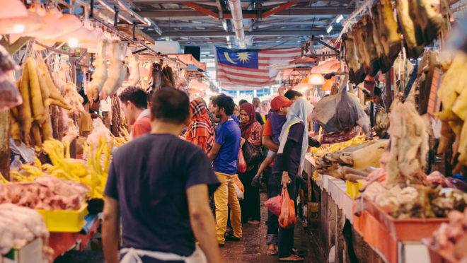 mercados-umidos-Kuala Lumpur, Malaysia-april 9: Business Activities At Chow Kit