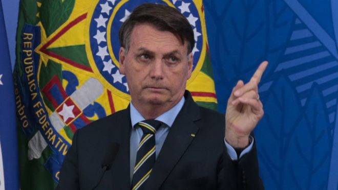 Bolsonato tem 28 pedidos de impeachment na Câmara dos Deputados