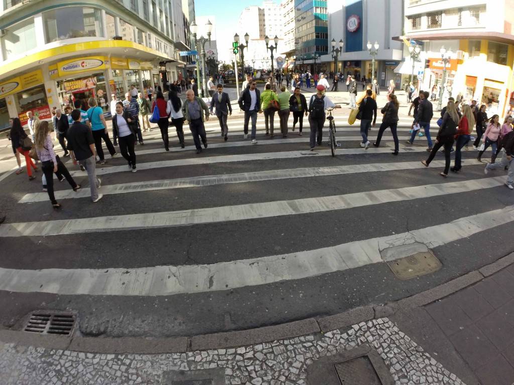 Número de brasileiros desempregados chegou a 12,9 milhões