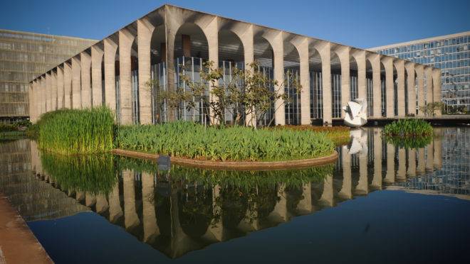 Vista da fachada do Palácio Itamaraty, sede do Ministério das Relações Exteriores