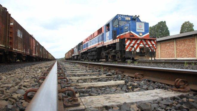 Transporte de cargas pela Ferroeste bateu o recorde histórico.