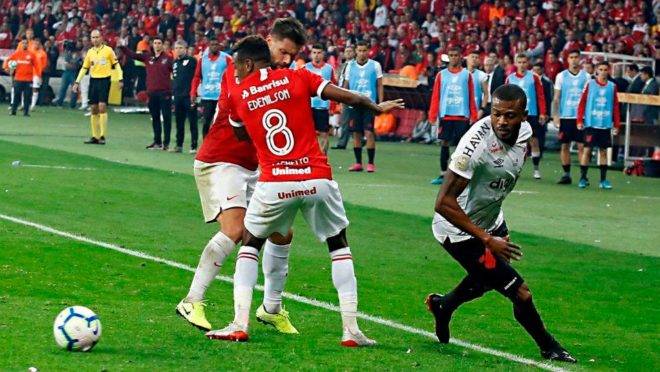 Jogada de Marcelo Cirino na final da Copa do Brasil 2019.
