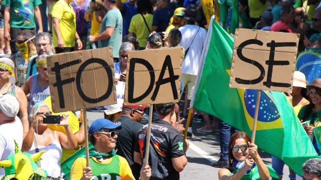 Base bolsonarista no Congresso Nacional não vê problema nas negociações abertas pelo presidente Jair Bolsonaro com o Centrão.