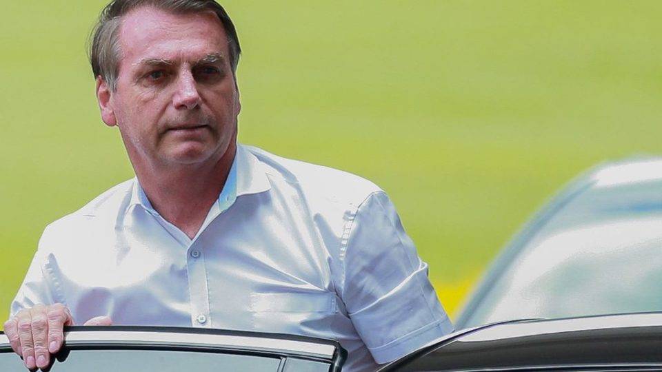 Bolsonaro busca apoio no Centrão. O que deu errado na tática do governo em buscar apoio em blocos parlamentares.