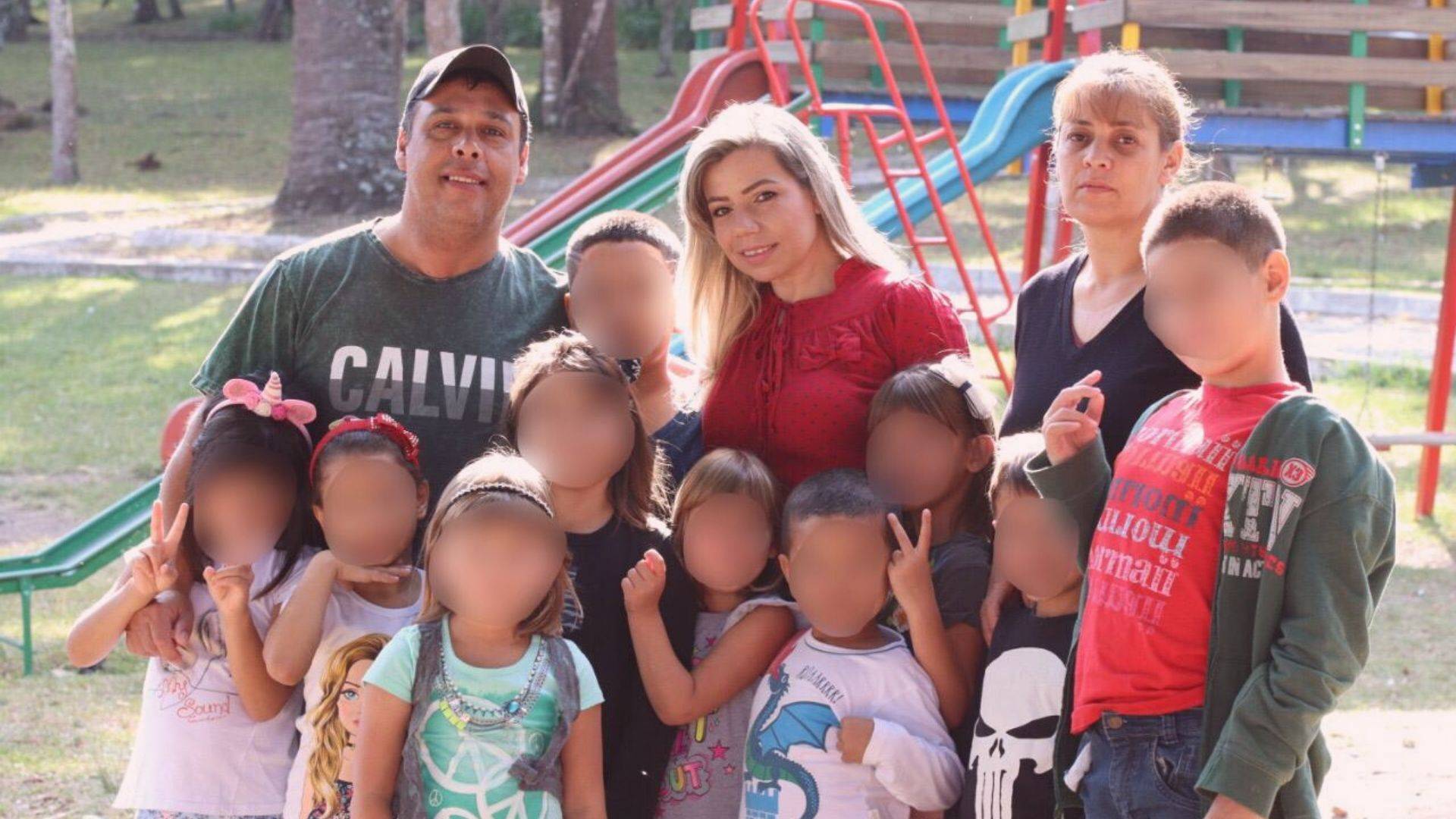 Crianças e adolescentes que estão temporariamente afastados de suas famílias de origem por diversos motivos podem contar com o colo das mães sociais.