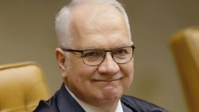 O ministro do STF, Edson Fachin, foi o relator da ação que liberou a doação de sangue para homossexuais;