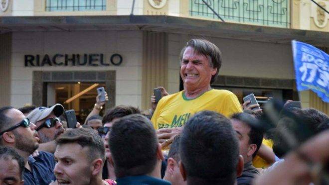 Bolsonaro foi alvo de facada em Juiz de Fora (MG)