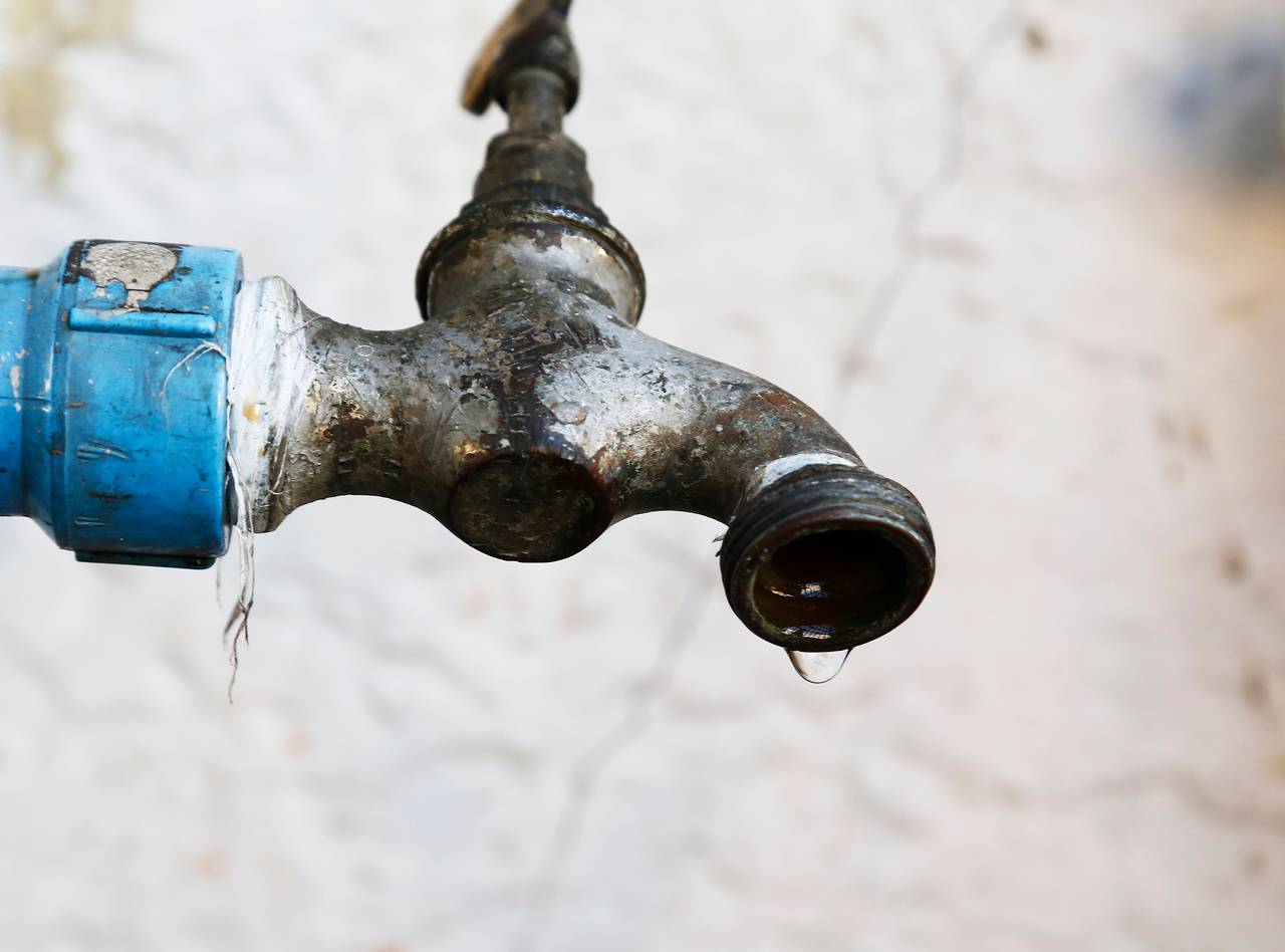 Falta de chuvas e torneiras secas levaram Sanepar a adotar protocolos e acelerar obras