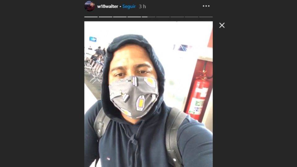 Com acordo com o Athletico, Walter desembarca em Curitiba e vai pro CT do Caju Com acordo com o Athletico, Walter desembarca em Curitiba e vai pro CT do Caju