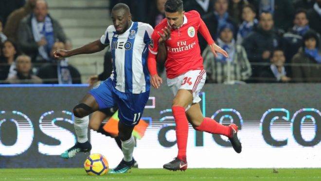 Benfica e Porto disputam a ponta da tabela do Campeonato Português