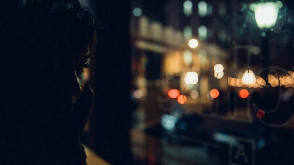 “Dependência econômica torna mulher mais vulnerável à violência doméstica na pandemia” “Dependência econômica torna mulher mais vulnerável à violência doméstica na pandemia”