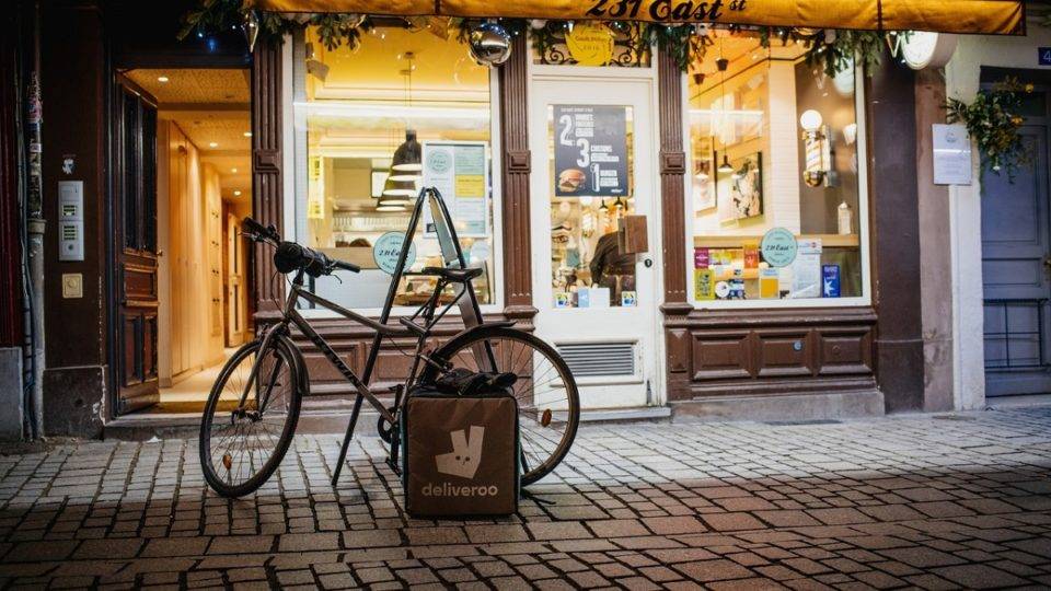 Tecnologia auxilia adaptação rápida de restaurantes ao delivery com mínimo de perdas Restaurante delivery
