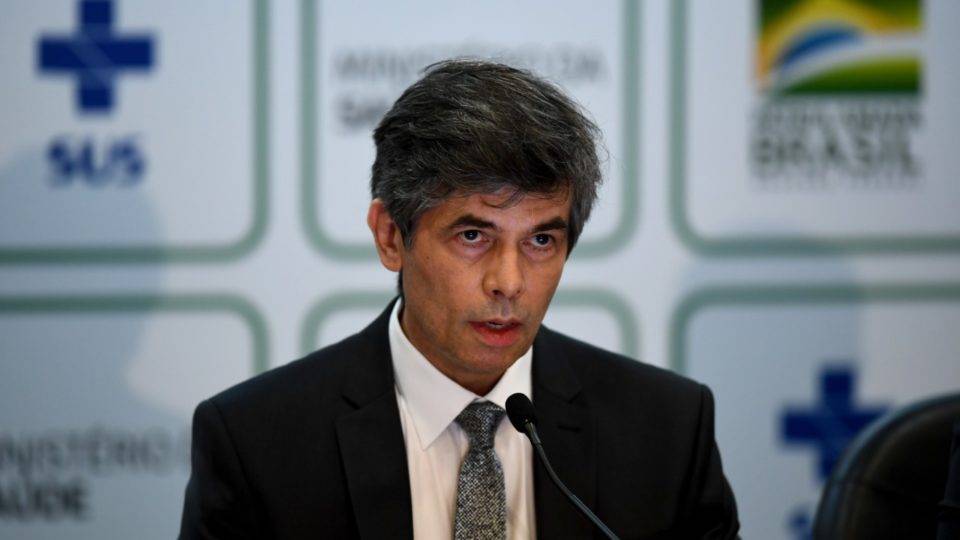 Teich explica motivos para pedido de demissão em coletiva