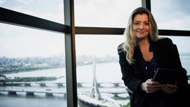 A advogada pernambucana Karla Capela Morais, CEO da startup Koy, foi a única latino-americana reconhecida na edição 2020 do prêmio Women Leaders in IA , da IBM.