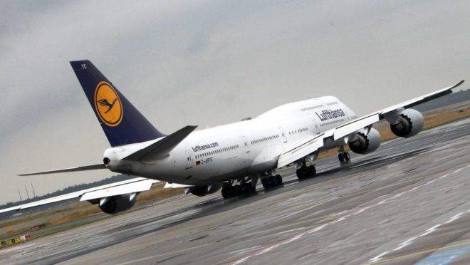 Avião da companhia aérea Lufthansa