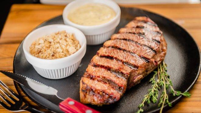 As melhores carnes da Boi and Beer e toda a estrutura de um churrasco completo agora estão disponíveis para execução em condomínios.