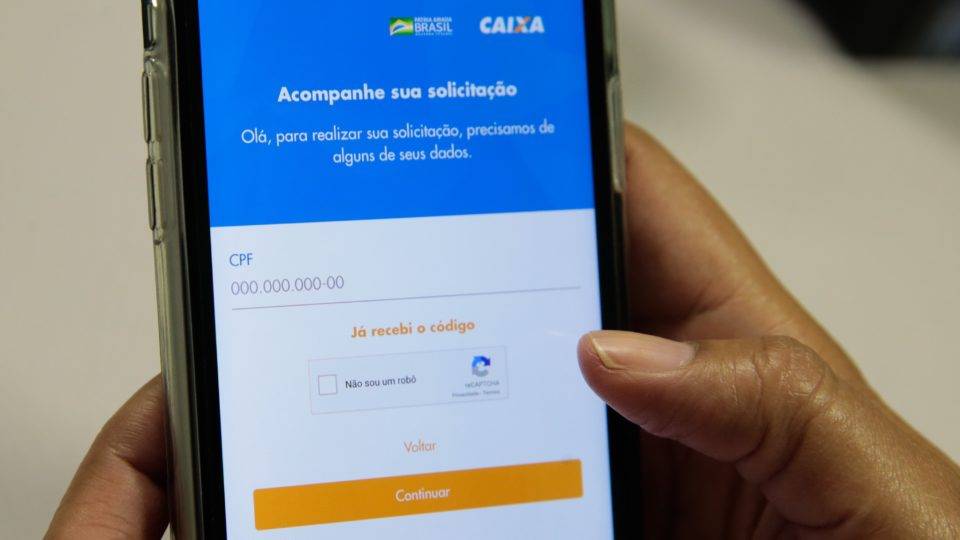 Gasto do governo Bolsonaro com combate ao coronavírus passa de R$ 110 bilhões O auxílio emergencial de R$ 600 representa quase 70% dos gastos do governo com o combate ao coronavírus.