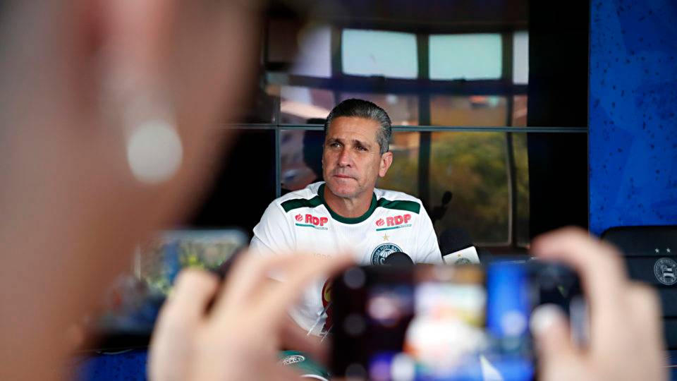 Jorginho relembra fato polêmico no acesso do Coritiba Jorginho relembrou ‘virada de mesa’ no Coxa.