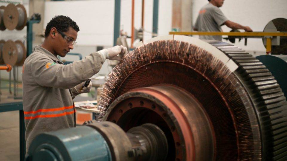 Nove em cada dez micro e pequenos empresários estão no prejuízo no Paraná Nove em cada dez micro e pequenos empresários estão no prejuízo no Paraná