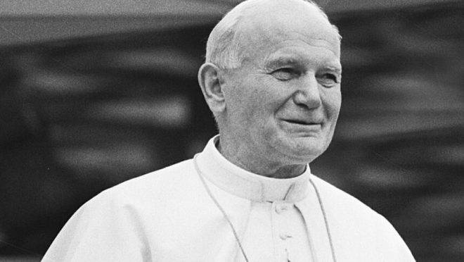 Para João Paulo II, a democracia se desvirtua se não reconhece a dignidade humana