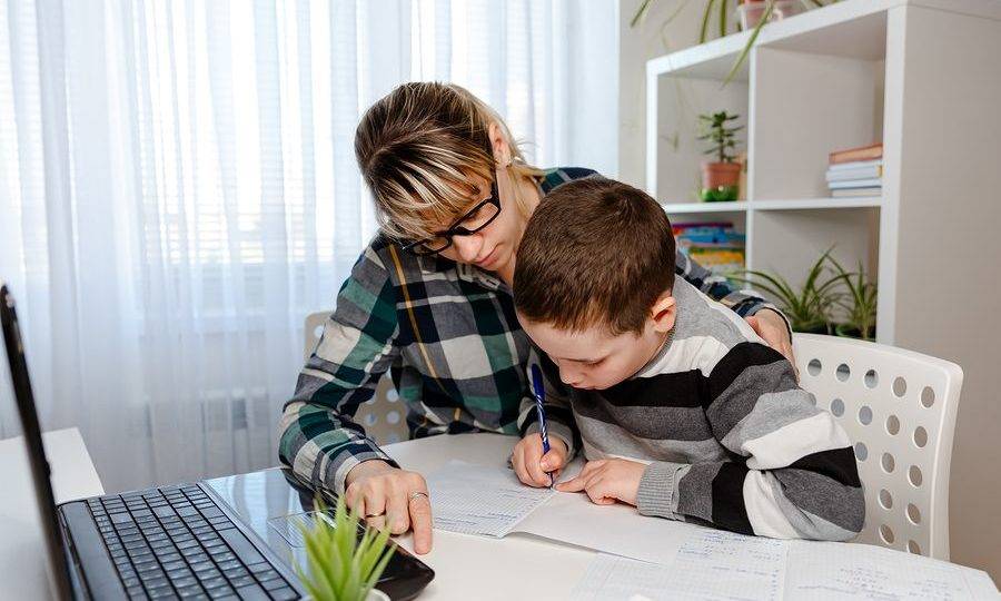 Artigo: o homeschooling não tem cor ideológica