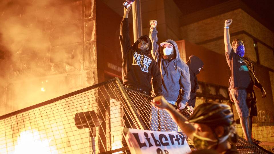 protestos minneapolis