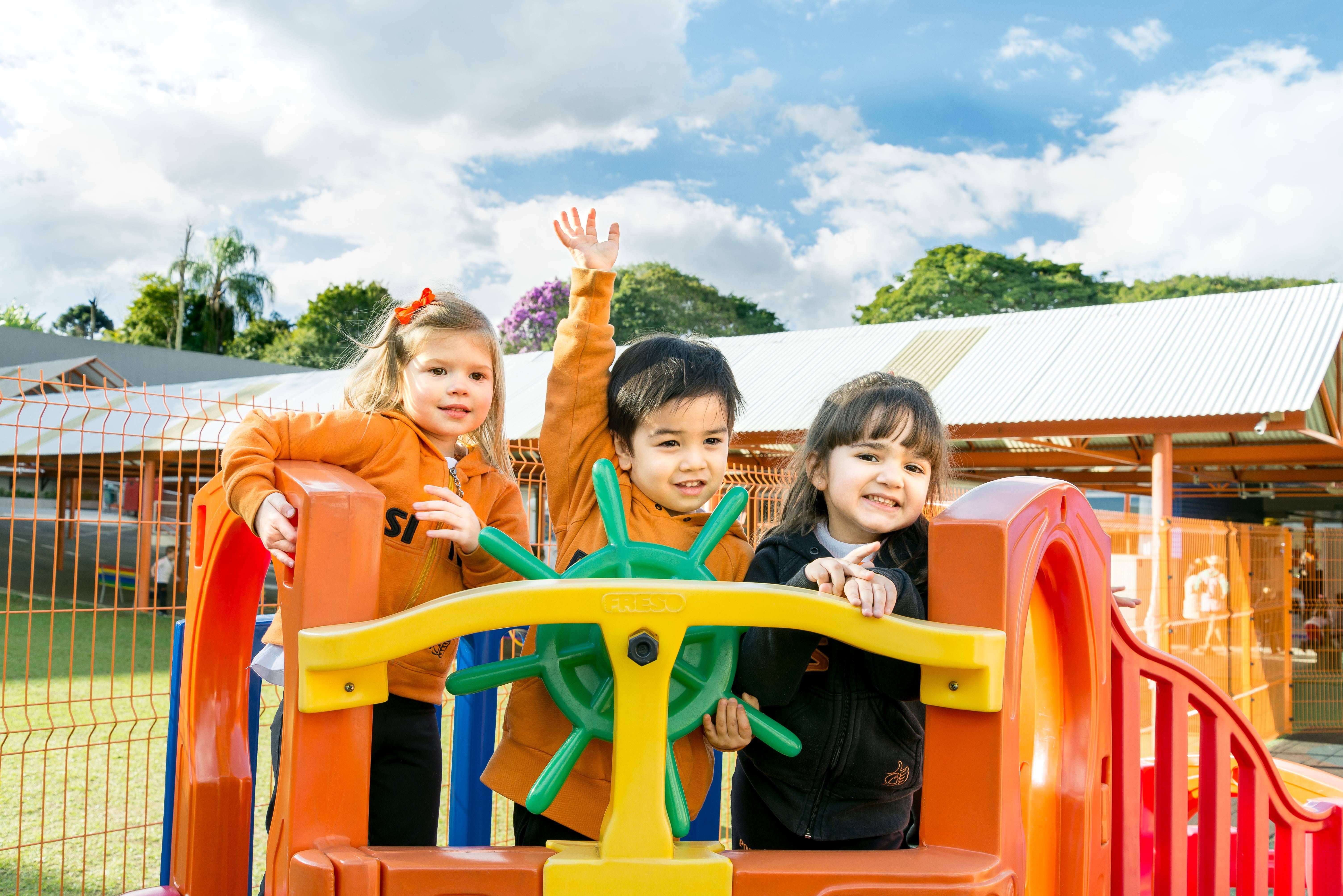 Desenvolver a capacidade de imaginar e criar enredos é uma das propostas pedagógicas do ensino nos Colégios Positivo