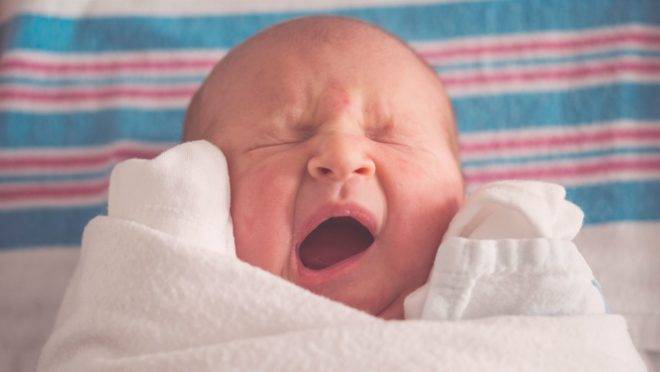 Muitas gestantes estão preocupadas com os riscos de contágio na hora do parto, mas seguindo algumas orientações, ele pode ser seguro.