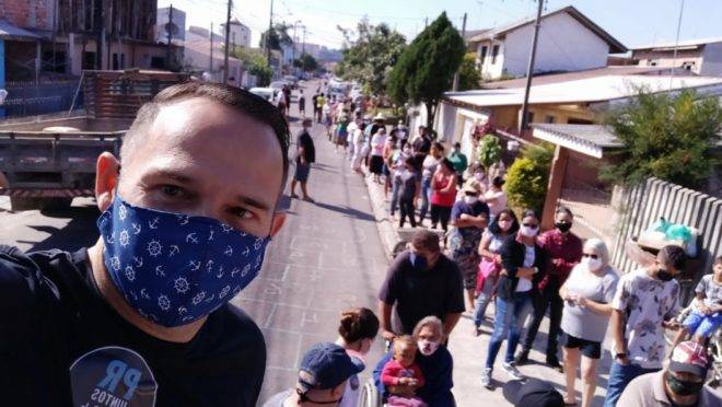 Mais de 30 mil pessoas de comunidades em situação de risco foram ajudadas até o momento com alimentos, álcool em gel e máscaras.