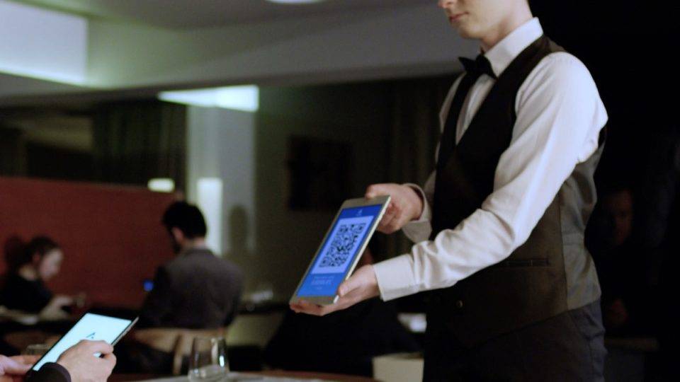 Cardápio por QR Code e pagamento sem contato ganham força nos restaurantes na pandemia QR Code