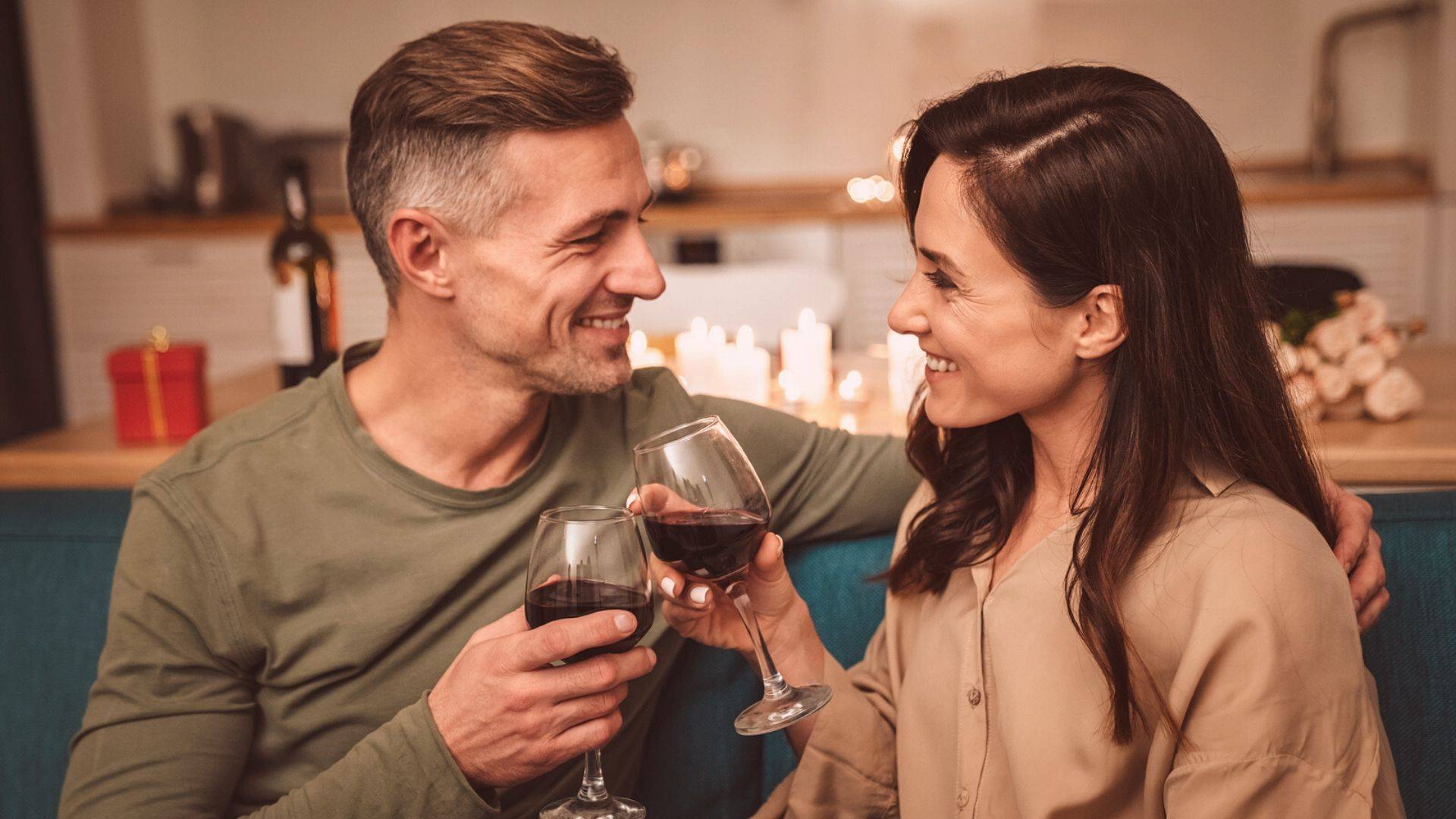 É possível demonstrar amor e carinho no Dia dos Namorados mesmo longe fisicamente ou com os filhos em casa