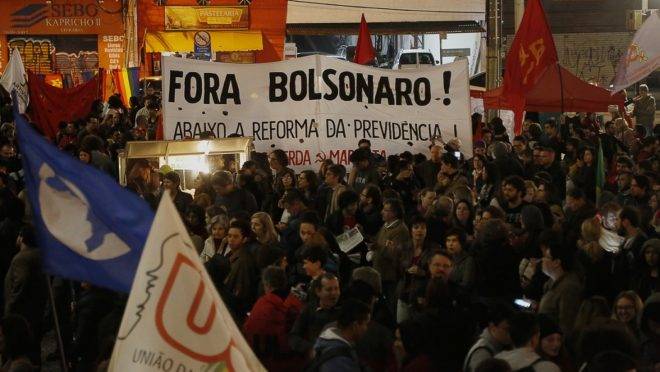 Protesto de estudantes contra Bolsonaro em agosto de 2019.