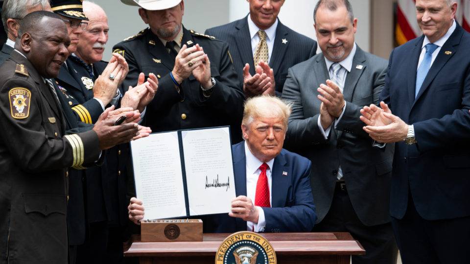 trump polícia eua