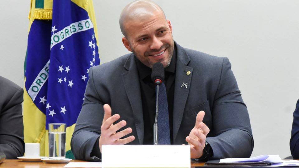 Daniel Silveira, deputado pelo PSL, é alvo de investigação que apura financiamento de atos antidemocráticos.