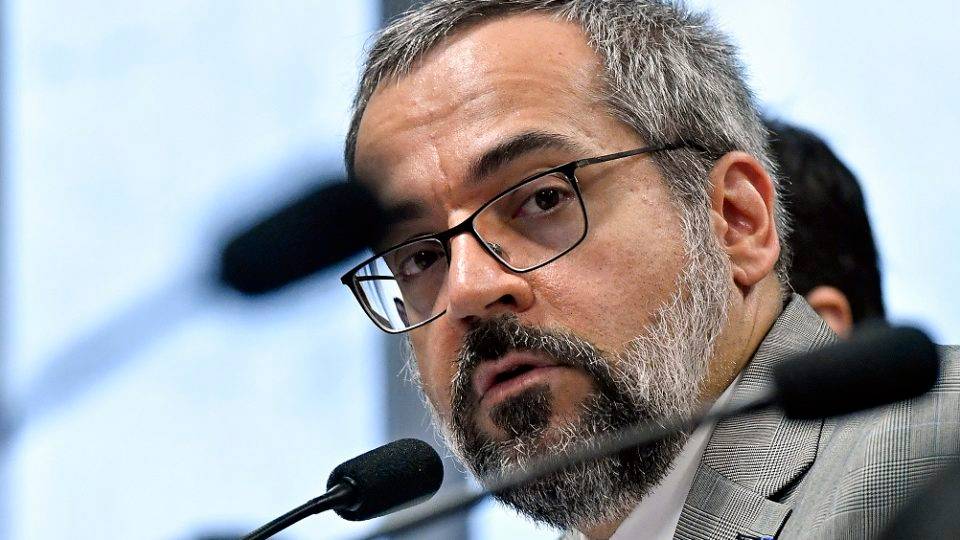 Justiça arquiva processo que pedia suspensão de Weintraub no Banco Mundial O ex-ministro da Educação, Abraham Weintraub.