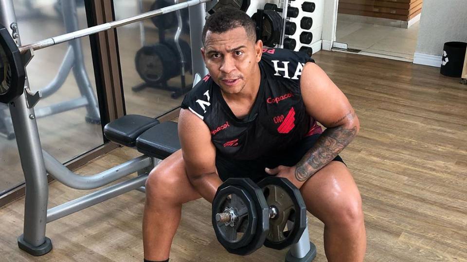 O balanço do Athletico na pandemia: quem chegou, quem saiu e quem ficou? Atacante Walter terá a chance de recuperar a carreira no Athletico