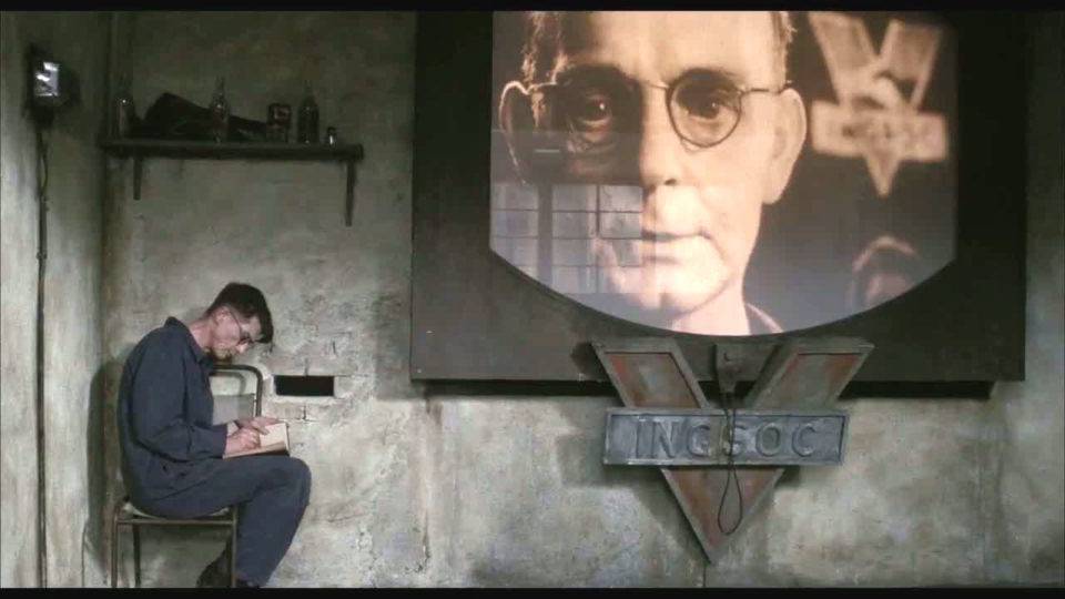 A tirania sobre o mundo começa sempre pela guerra à linguagem Filme 1984