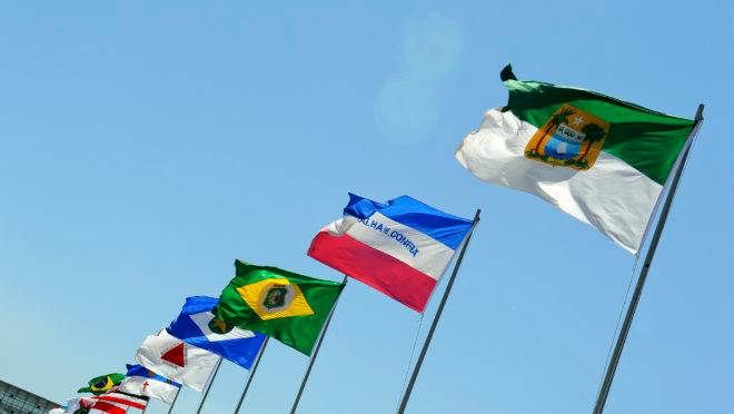 Socorro da União aos estados pode ser insuficiente para tirar todos do vermelho durante a pandemia