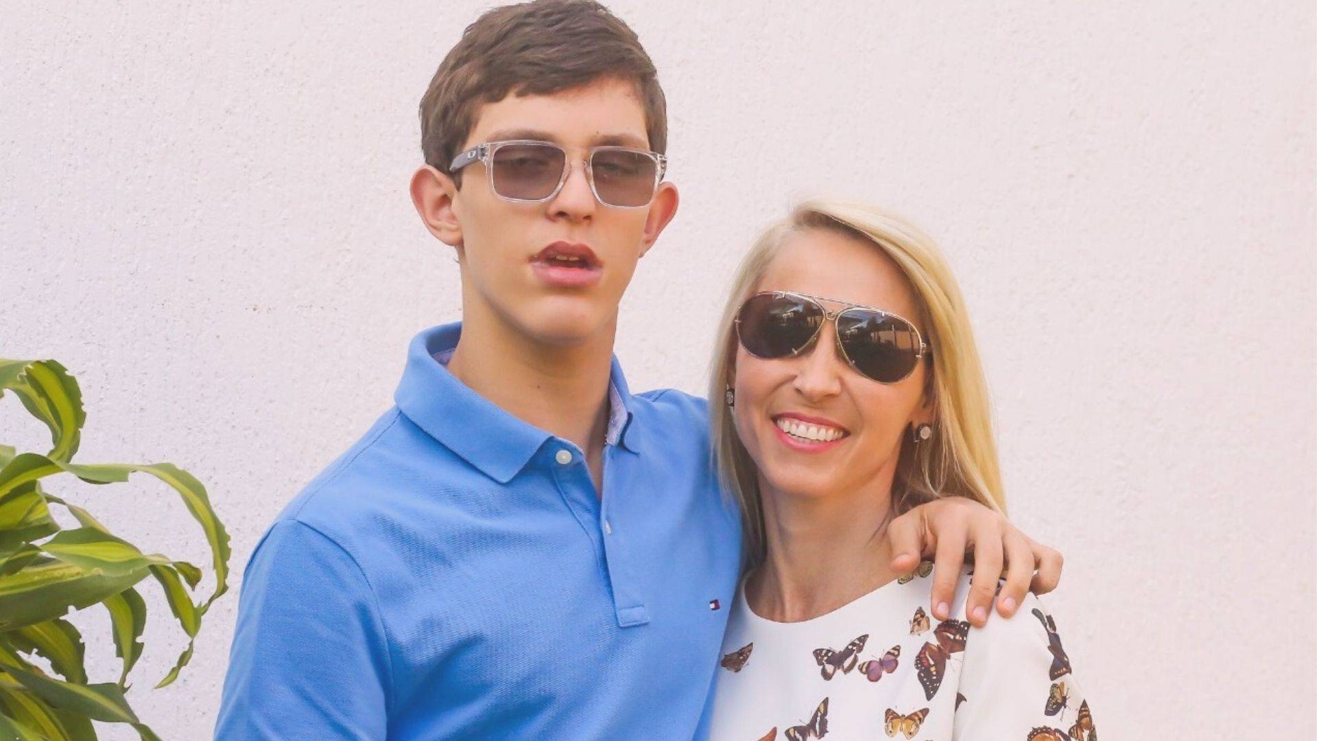 Sabrina Muggiati e o filho Jorge: desafios na pandemia dentro de casa.