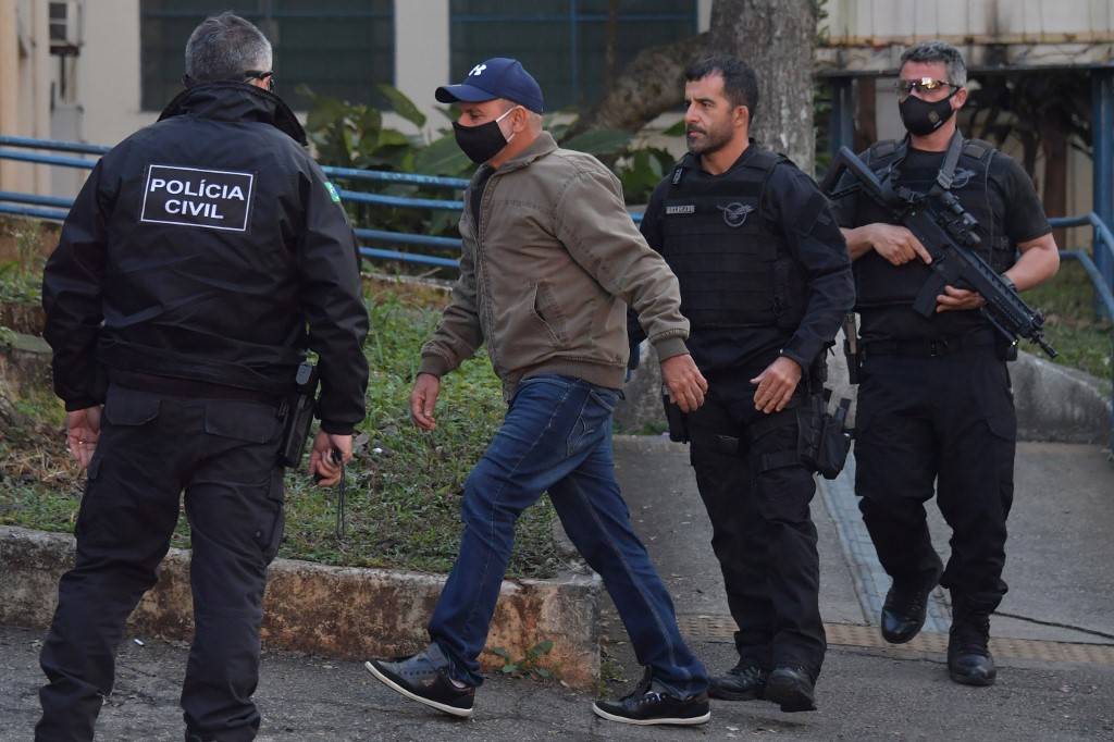 Fabricio Queiroz foi preso em uma casa, em Atibaia, há 11 dias.