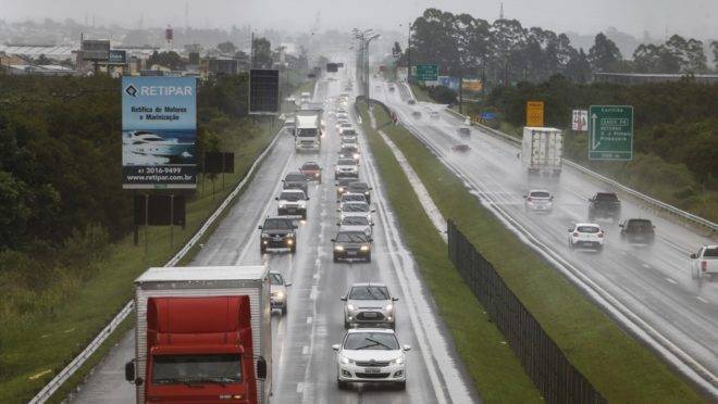Paraná tem menos de 1,2 mil quilômetros de rodovias em pista dupla.