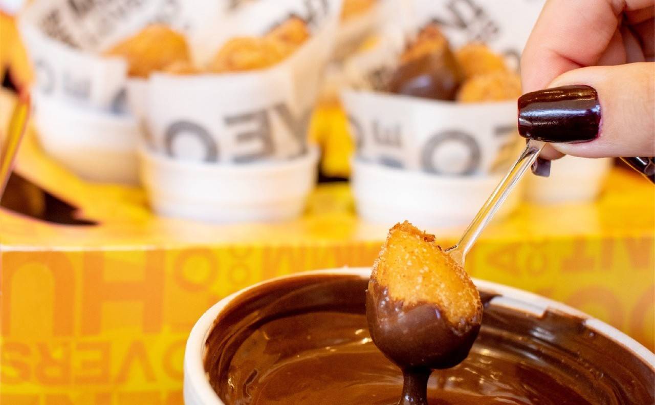 O Coxinha Lovers oferece o inusitado fondue de salgadinhos. Foto: Divulgação O Coxinha Lovers oferece o inusitado fondue de salgadinhos. Foto: Divulgação