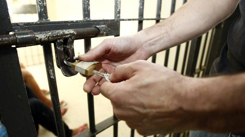 69 presos testam positivo para coronavírus em cadeia do interior do estado 69 presos testam positivo para coronavírus em cadeia do interior do estado