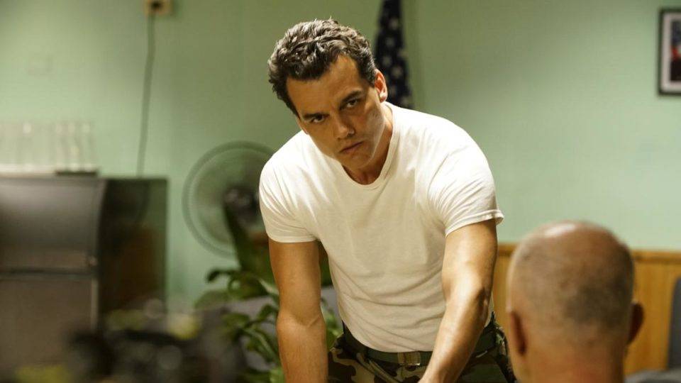 Wagner Moura em cena de "Wasp Network - Rede Espiões"