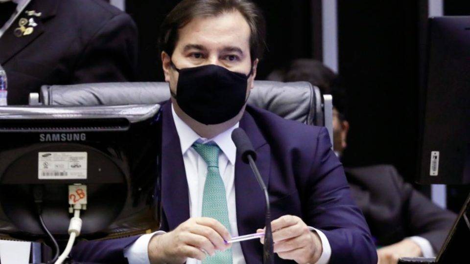 Rodrigo Maia classifica como definitiva decisão de não ser candidato à reeleição Presidente da Câmara, Rodrigo Maia, disse que se projeto for aprovado, quarentena para juízes pode valer já para a eleição de 2022.