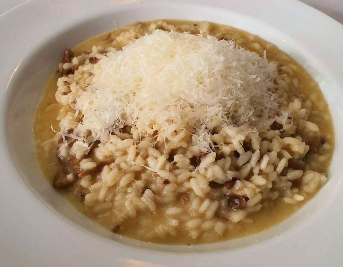 O risoto de funghi é a opção vegetariana do Ernesto Ristorante. Foto: Divulgação<br /> O risoto de funghi é a opção vegetariana do Ernesto Ristorante. Foto: Divulgação<br />