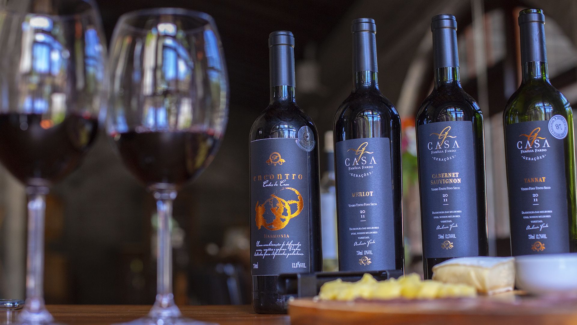 Linha de vinhos nacionais da Família Fardo