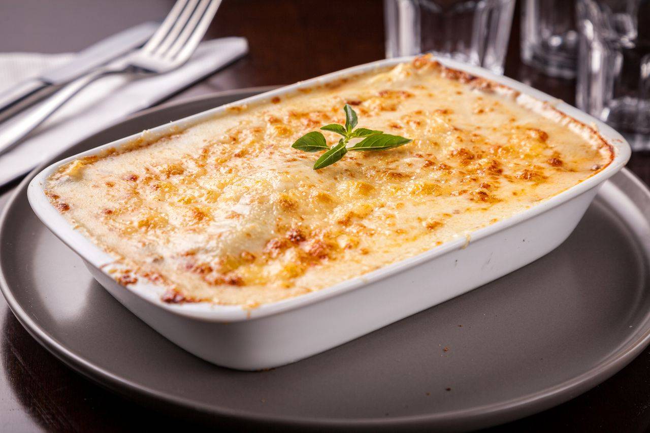 Lasanha artesanal com ragu bolonhesa do Funiculare. Foto: Divulgação Lasanha artesanal com ragu bolonhesa do Funiculare. Foto: Divulgação